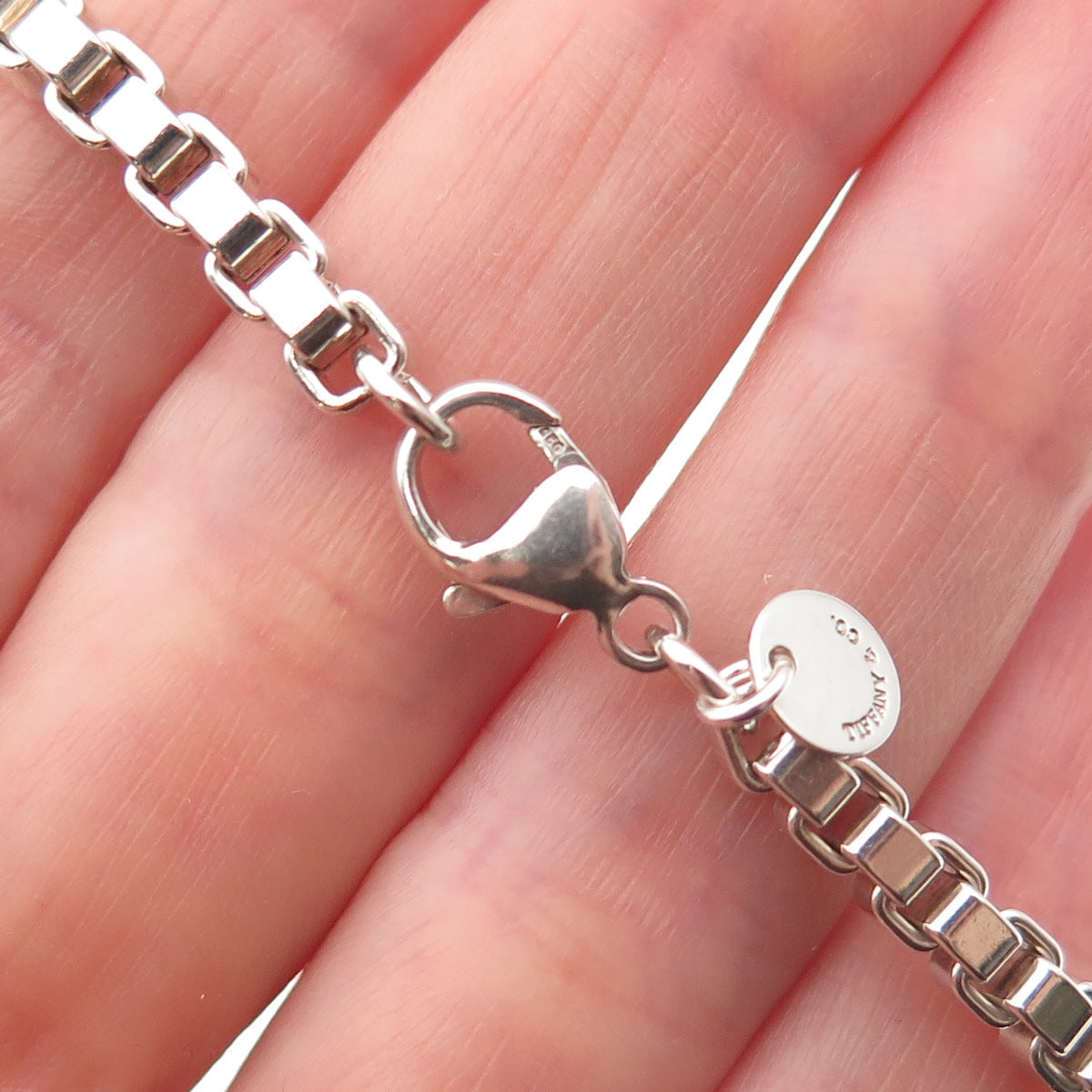 Tiffany & Co. 925 Sterling Silver Vintage Venetian Link Bracelet 7"