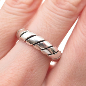 925 Sterling Silver Vintage Oxidized Ribbed Band Ring Size 7.25