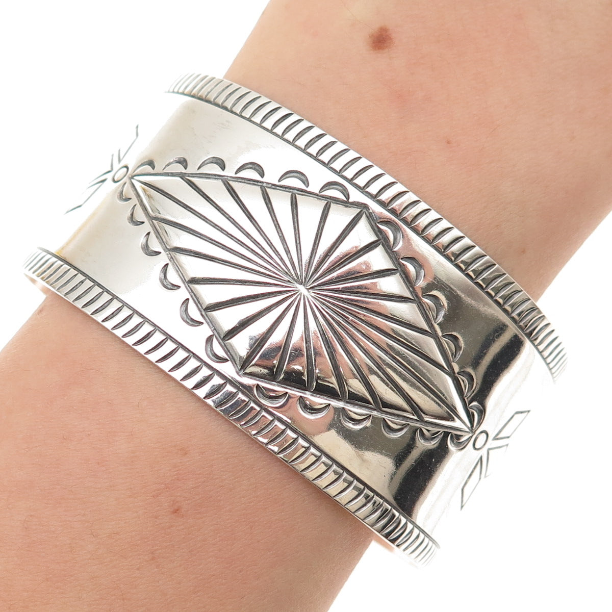 Old Pawn 925 Sterling Silver Vintage Southwestern Adjustable Wide Bracelet 7"