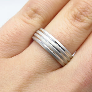 925 Sterling Silver Striped Band Ring Size 5.75