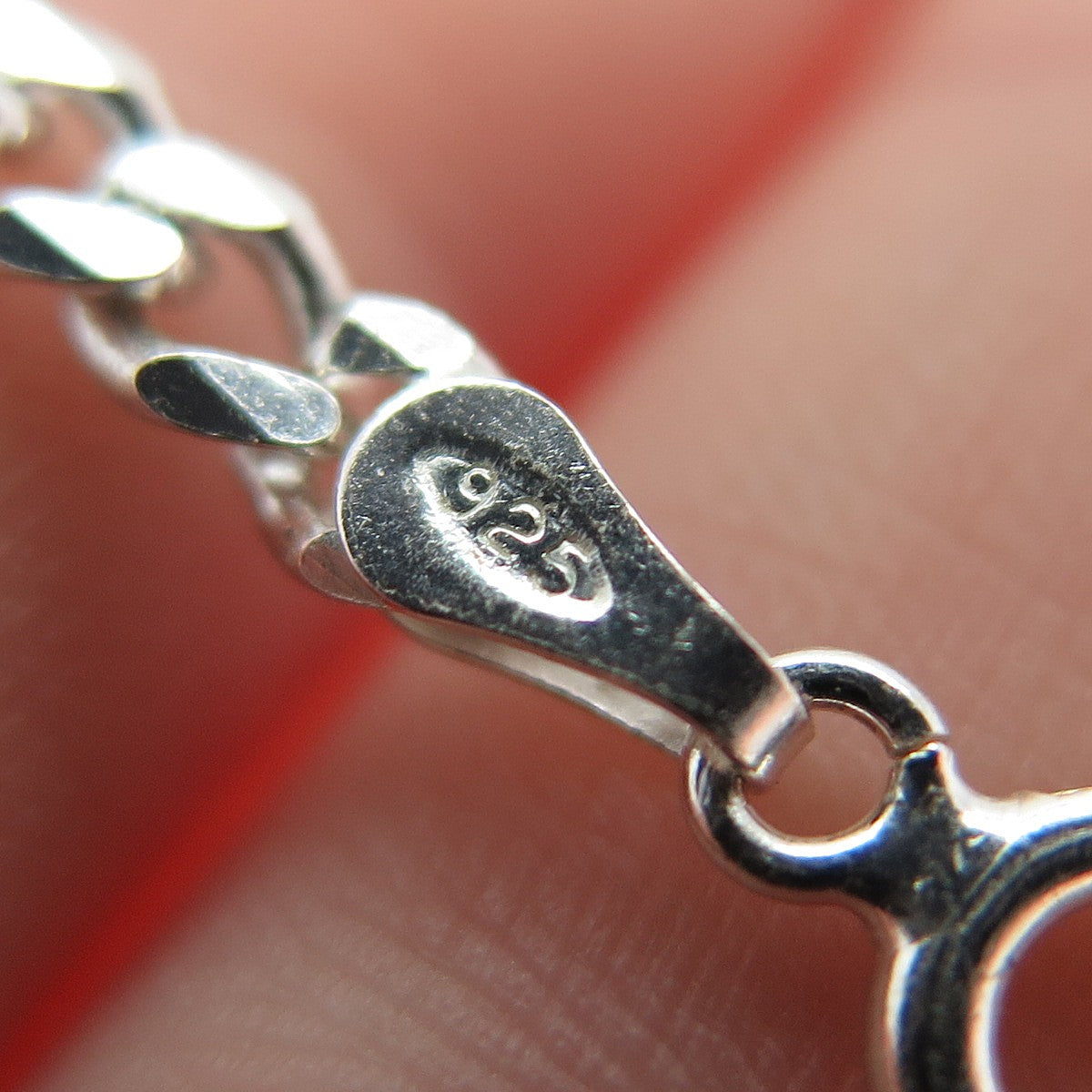 925 Sterling Silver Vintage Italy Figaro Link Bracelet 8"