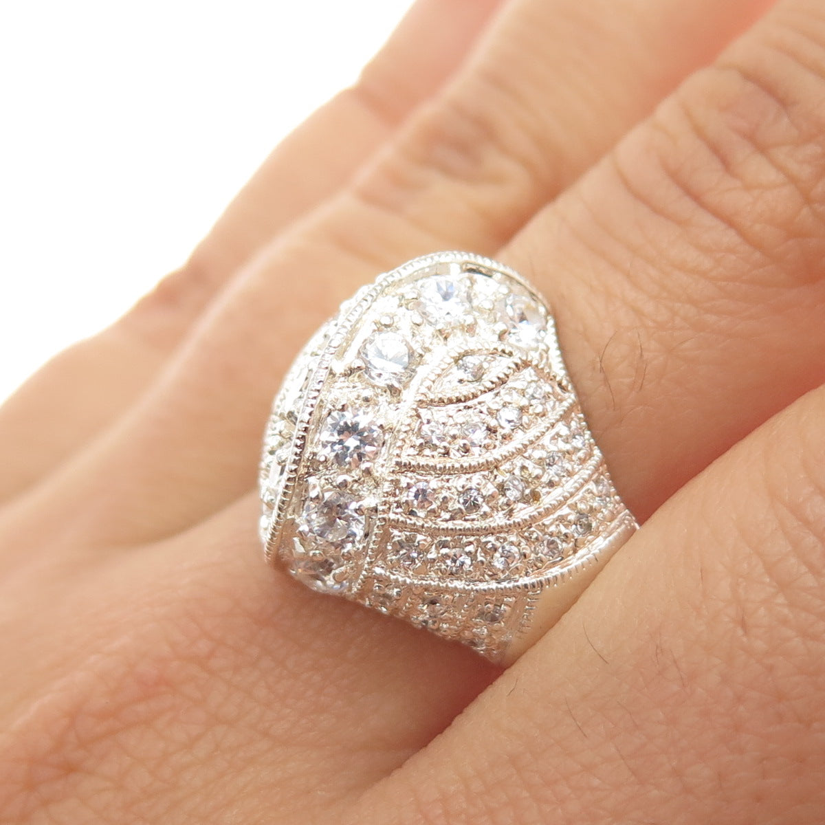 ROSS SIMONS 925 Sterling Silver Vintage Round-Cut C Z Modernist Ring Size 8.25