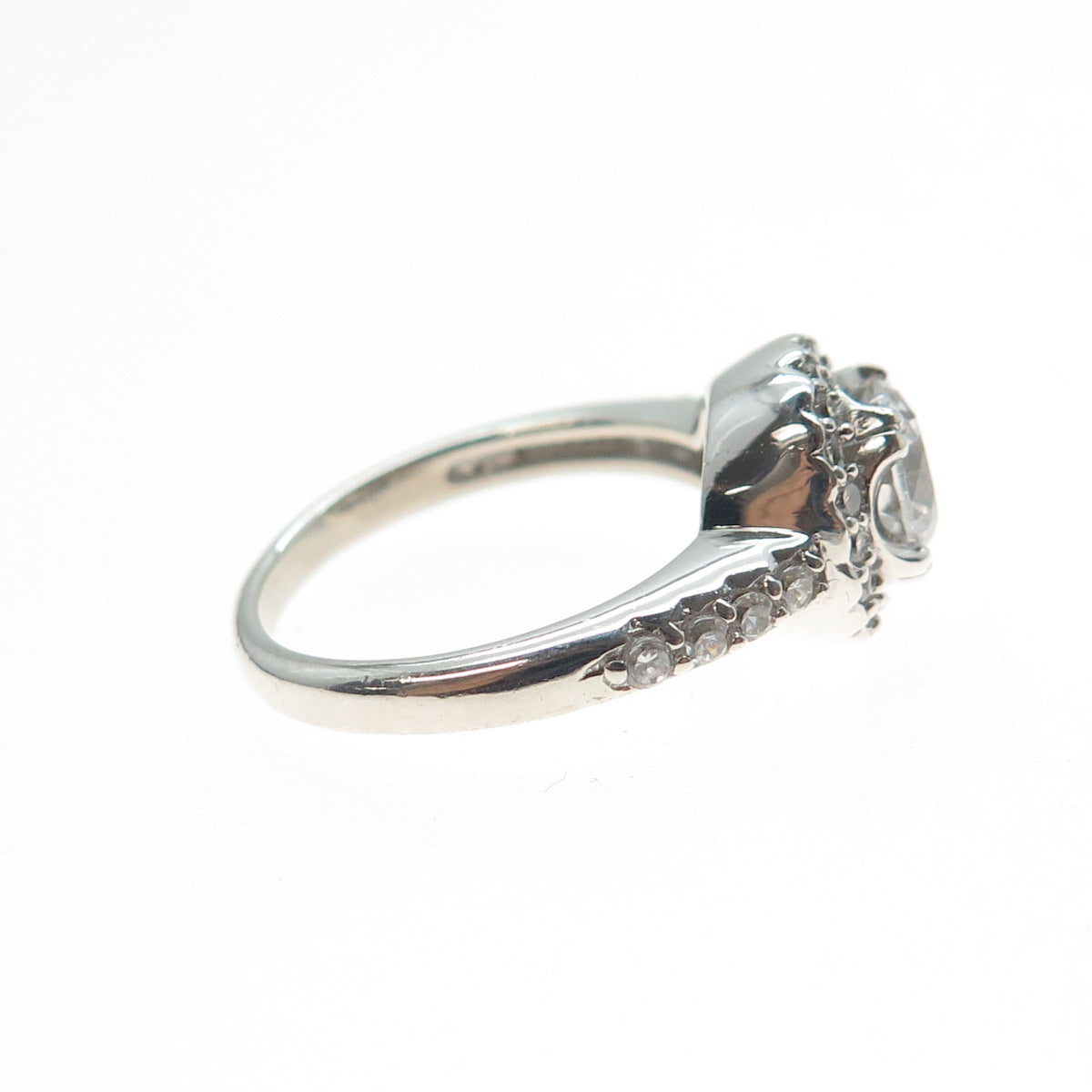 925 Sterling Silver Round-Cut C Z Engagement Ring Size 7