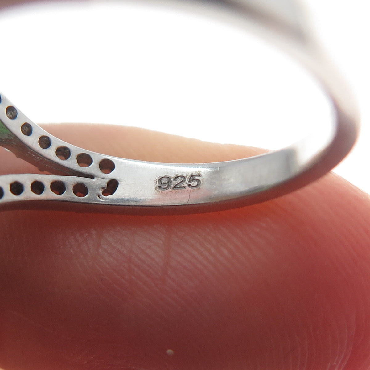 925 Sterling Silver Real Peridot Chalcedony & C Z Ring Size 7.5