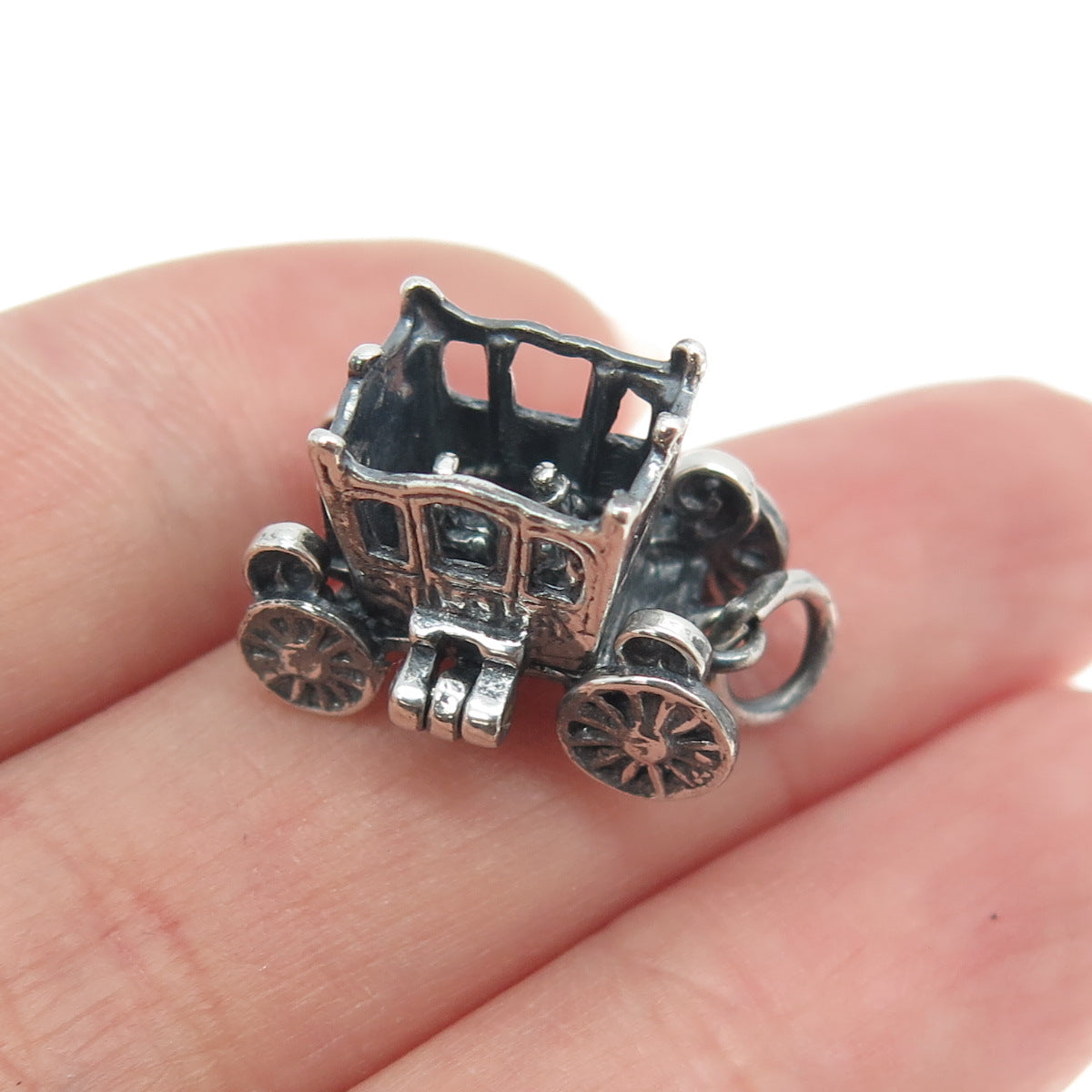 925 Sterling Silver Antique Art Deco Carriage Movable 3D Charm Pendant