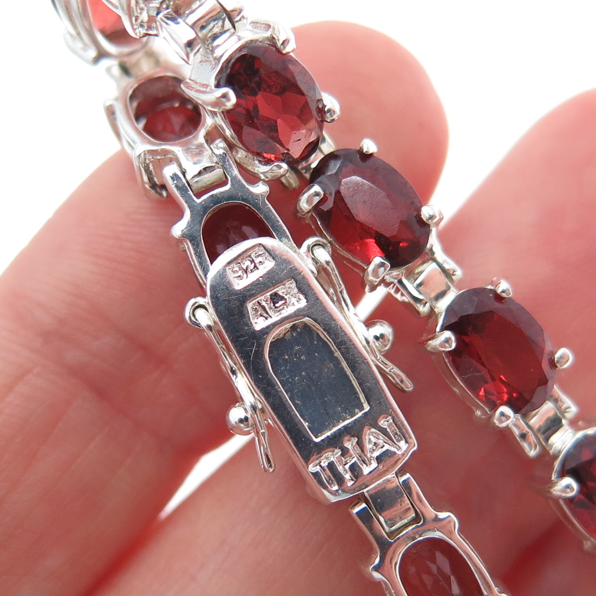 925 Sterling Silver Vintage Real Oval-Cut Red Garnet Tennis Link Bracelet 8"