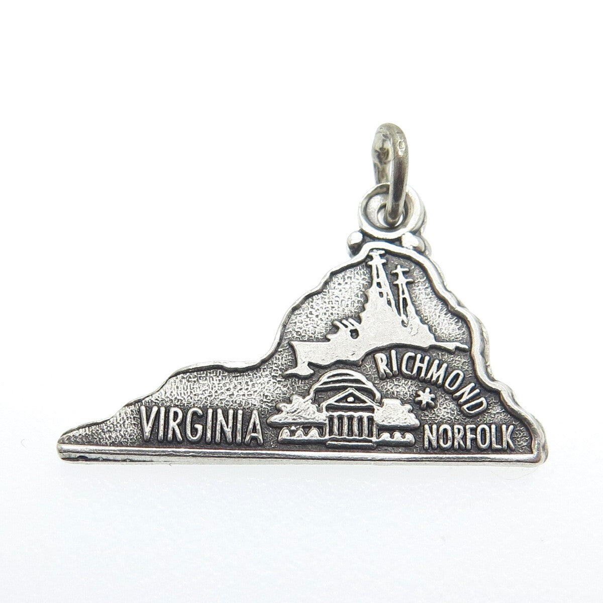 MAISELS INDIAN TRADING 925 Sterling Silver Vintage Virginia State Map Pendant