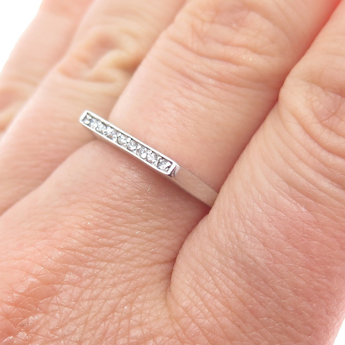 925 Sterling Silver Round-Cut C Z Stackable Bar Ring Size 8.25