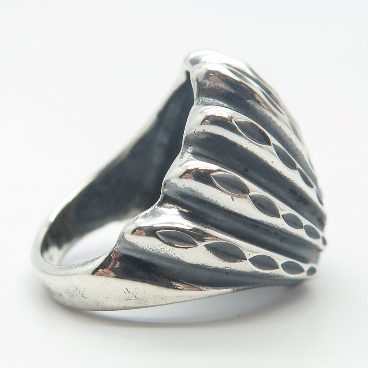 925 Sterling Silver Vintage Carved Wide Ring Size 7.75