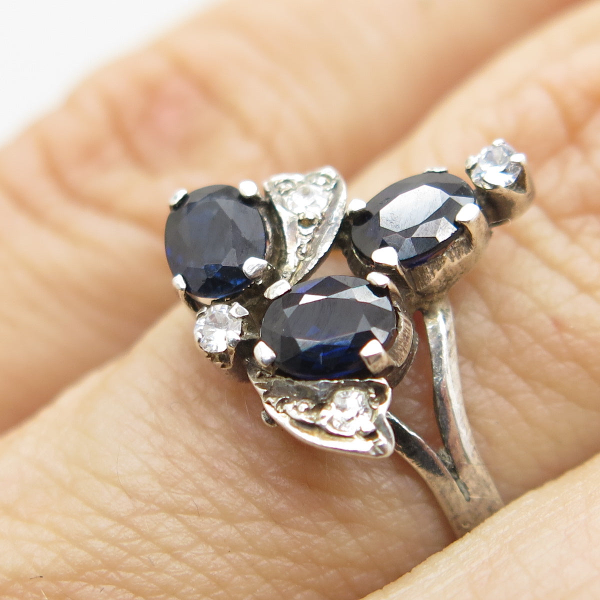 925 Sterling Silver Real Oval-Cut Sapphire & C Z Ring Size 6