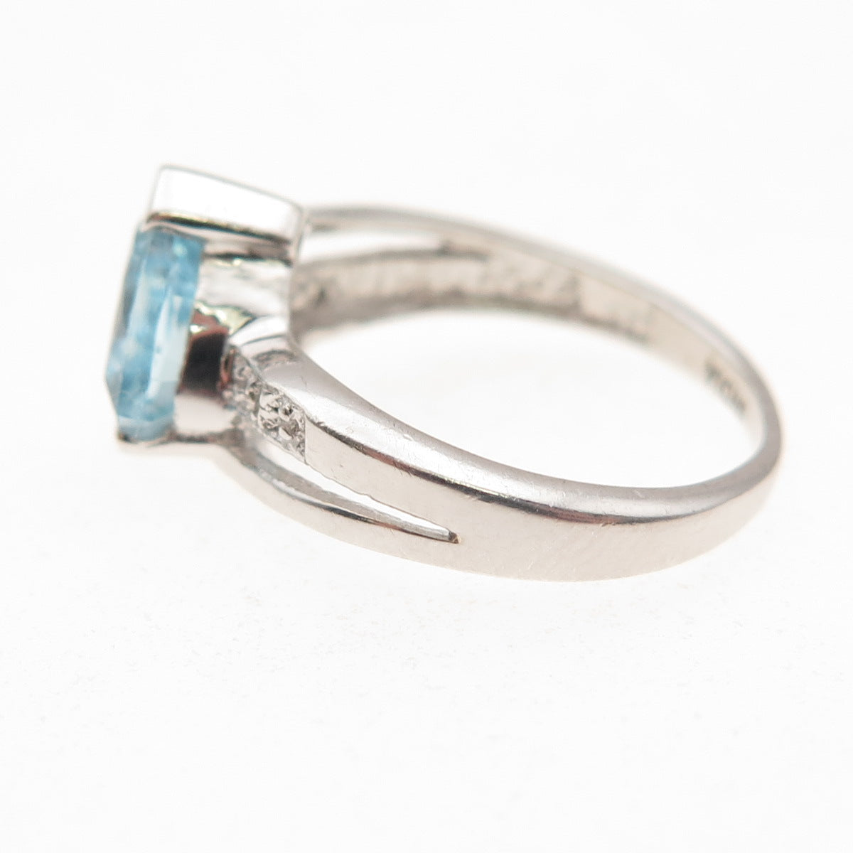 925 Sterling Silver Real Diamond & Blue Topaz Ring Size 5