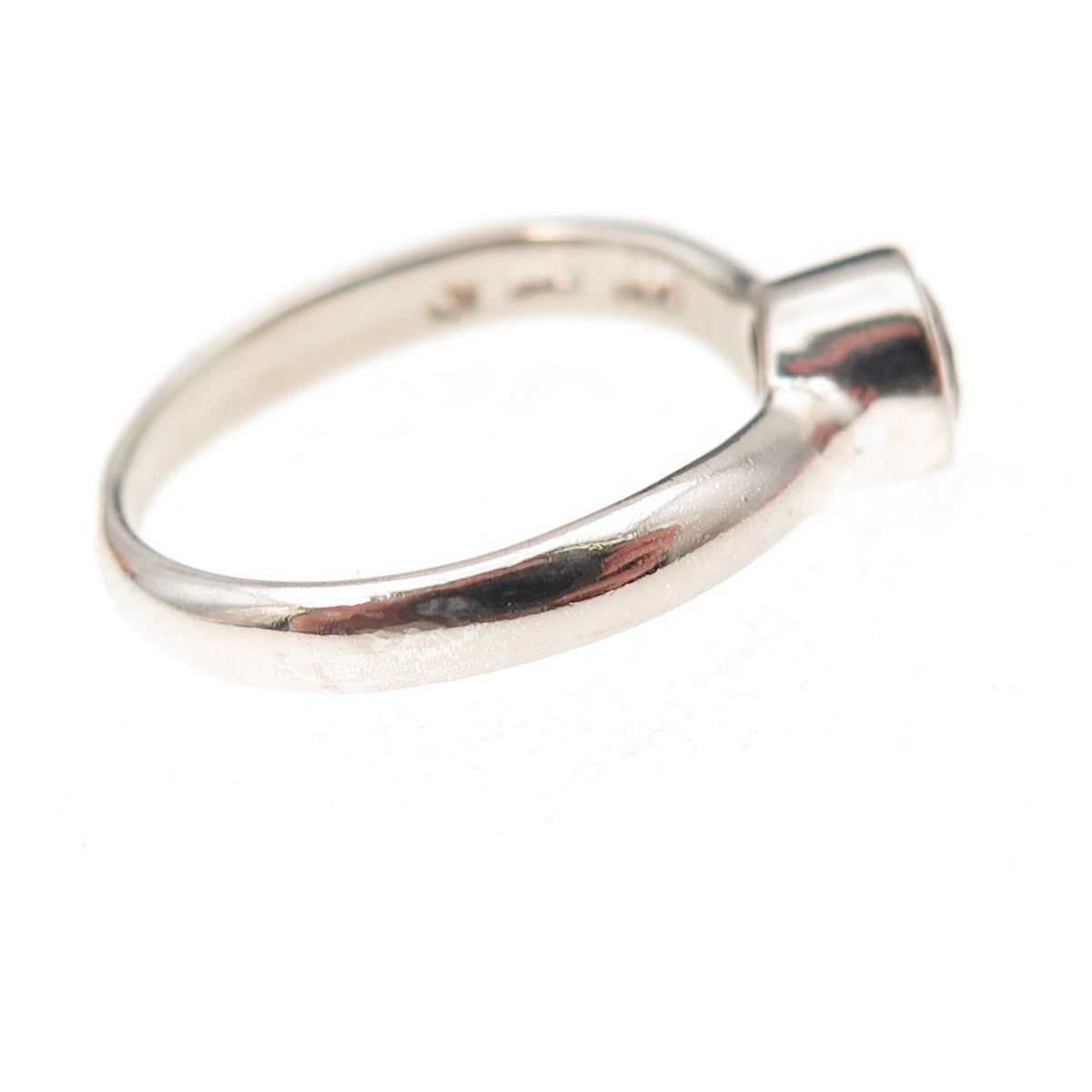 925 Sterling Silver Vintage Real Round-Cut Red Garnet Ring Size 7.25