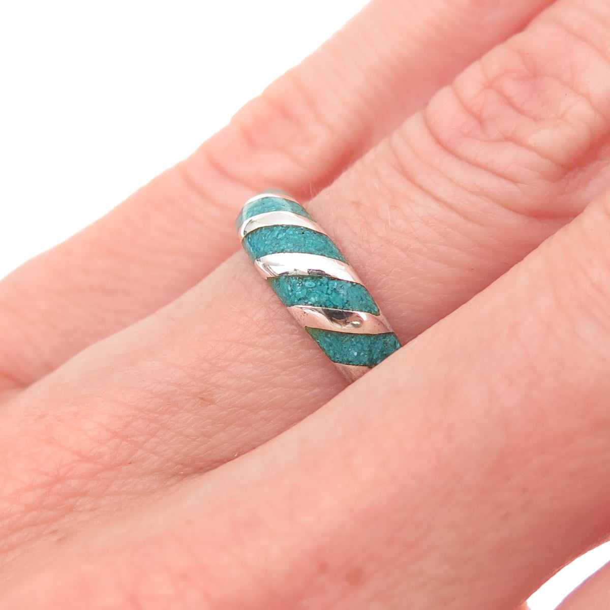925 Sterling Silver Vintage Real Turquoise Inlay Oxidized Ring Size 5