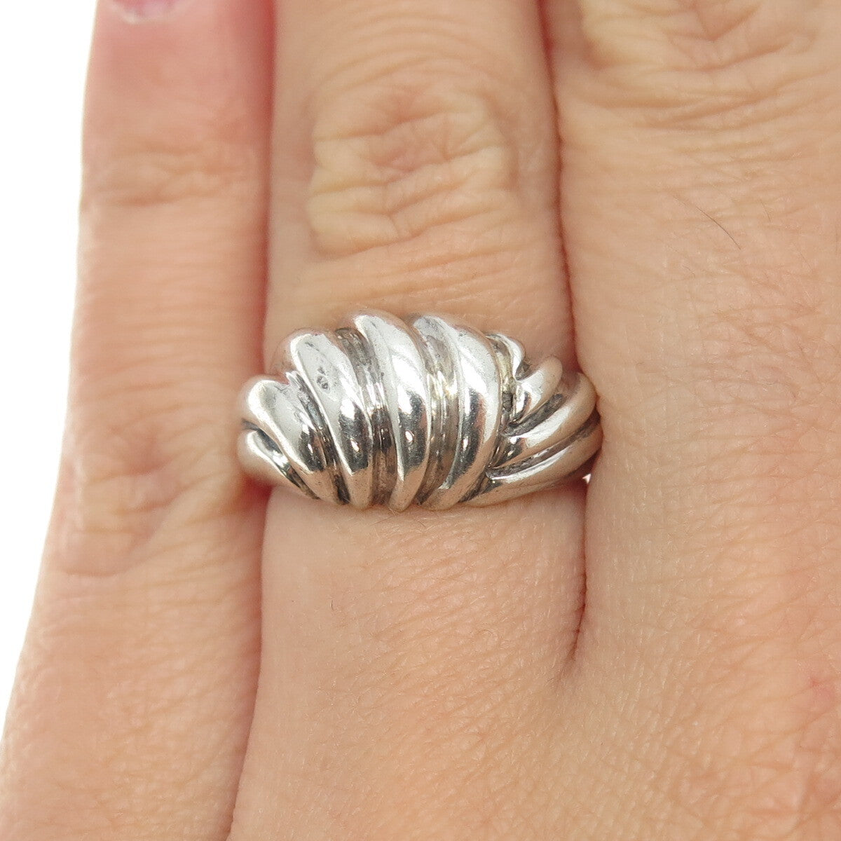 J. ESPOSITO 925 Sterling Silver Vintage Ribbed Ring Size 6.25