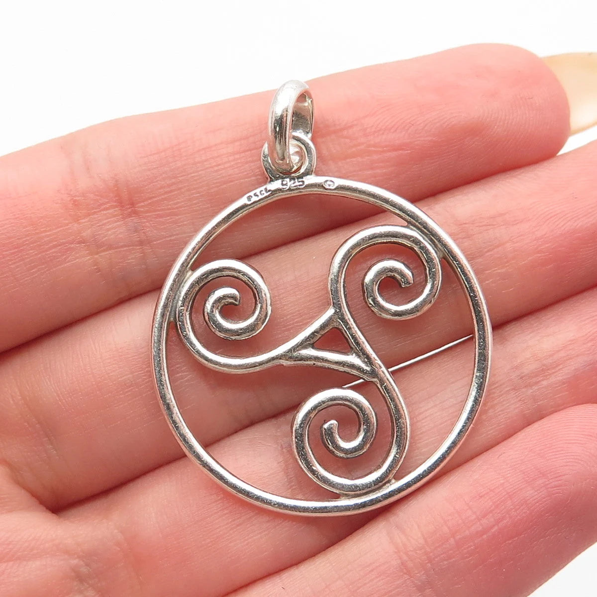 925 Sterling Silver Vintage Peter Stone Ornate Swirl Round Pendant