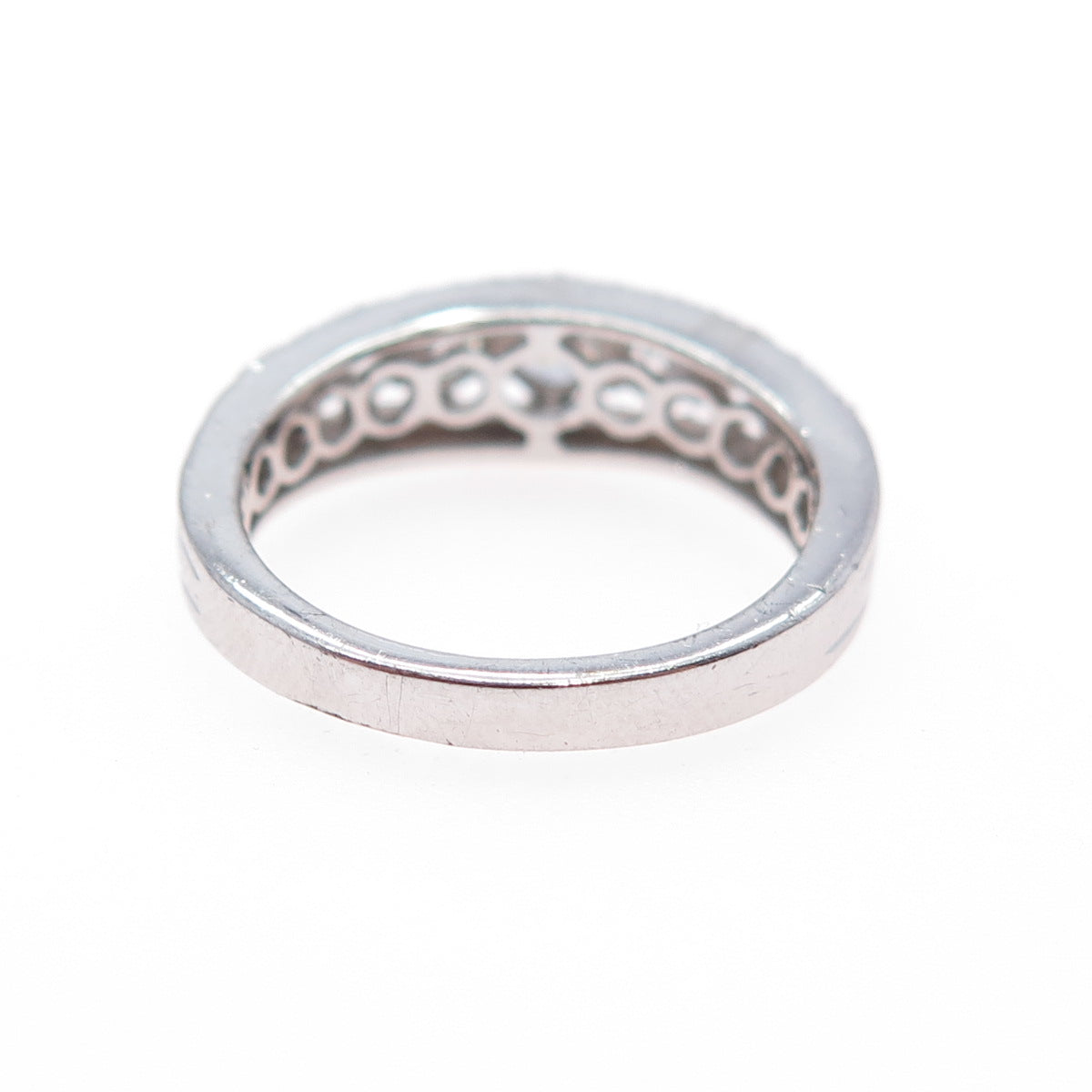 925 Sterling Silver Round-Cut C Z Engagement Ring Size 6