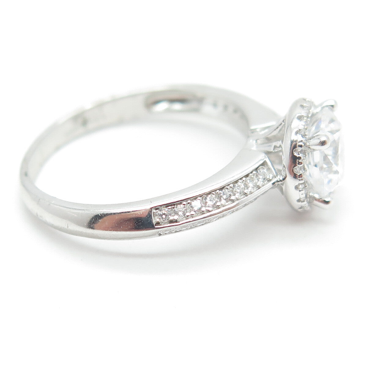 DIAMONOX 925 Sterling Silver Round-Cut Shaped C Z Engagement Ring Size 7