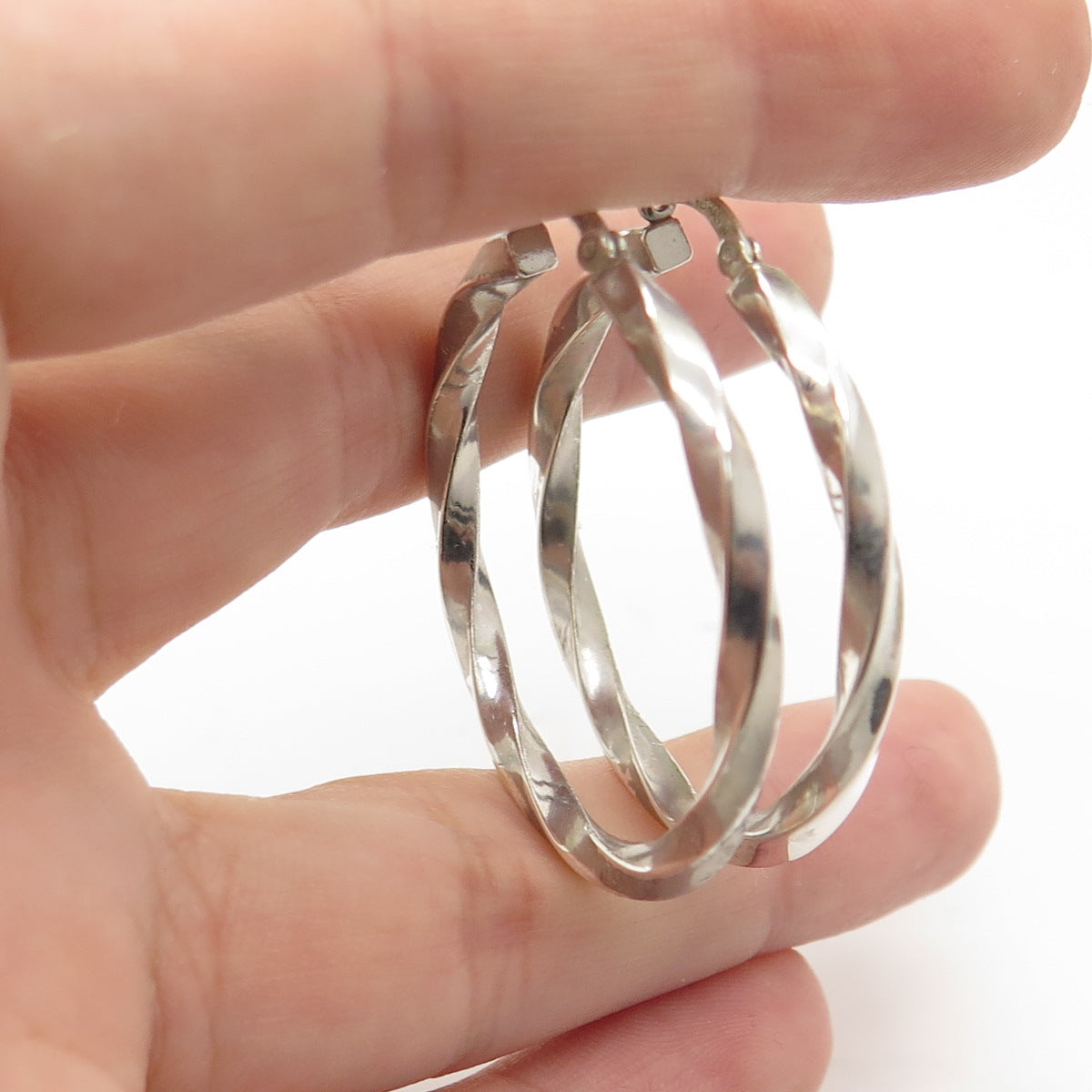 HANIN 925 Sterling Silver Twisted Hinged Hoop Earrings