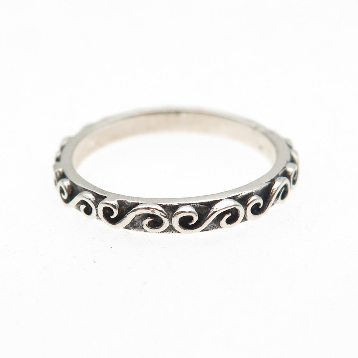 925 Sterling Silver Vintage Stackable Swirl Oxidized Band Ring Size 5.5