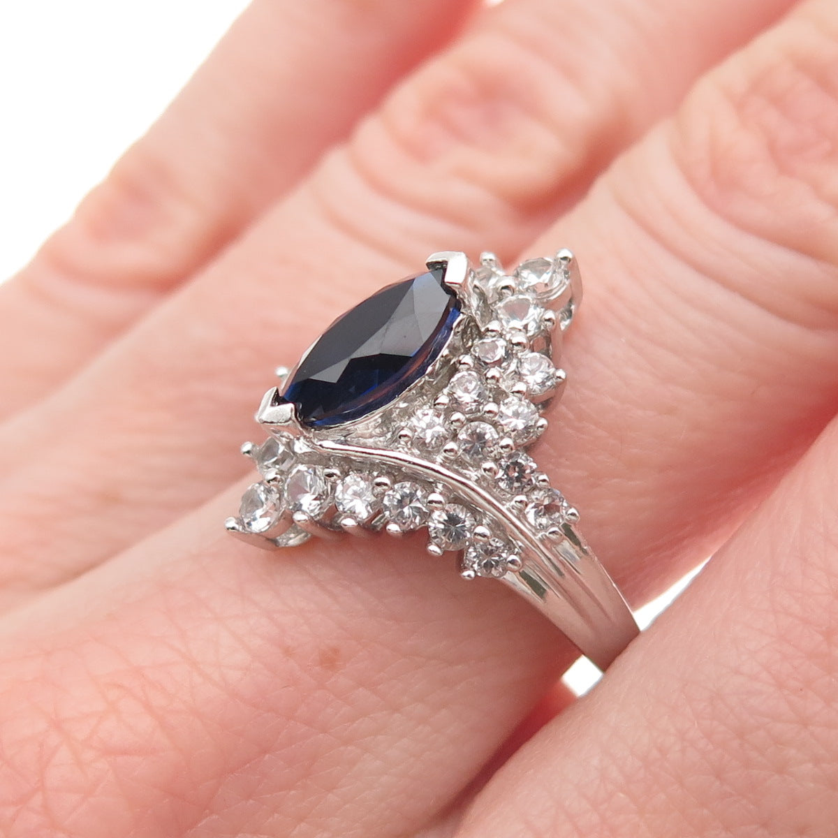 JH Young Sterling Silver Lab-Created Sapphire Real White Topaz Ring Size 7.25