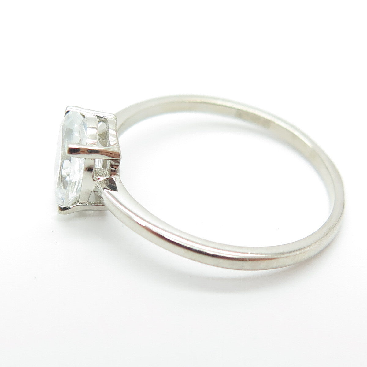 DAZZLERS 925 Sterling Silver Real Oval-Cut White Topaz Engagement Ring Size 8
