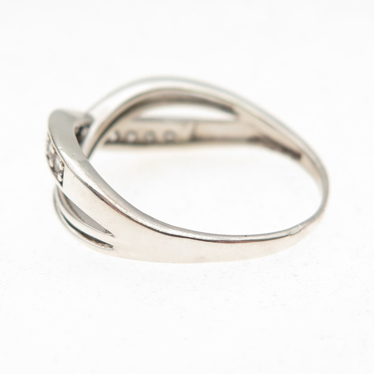 925 Sterling Silver Round-Cut C Z Crisscross Ring Size 8.5