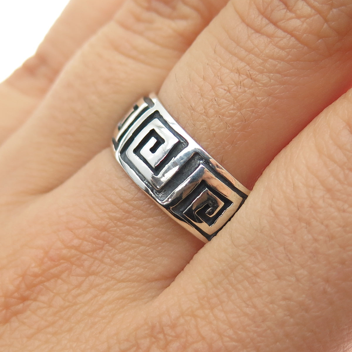 925 Sterling Silver Vintage Greek Maze Oxidized Band Ring Size 9.25