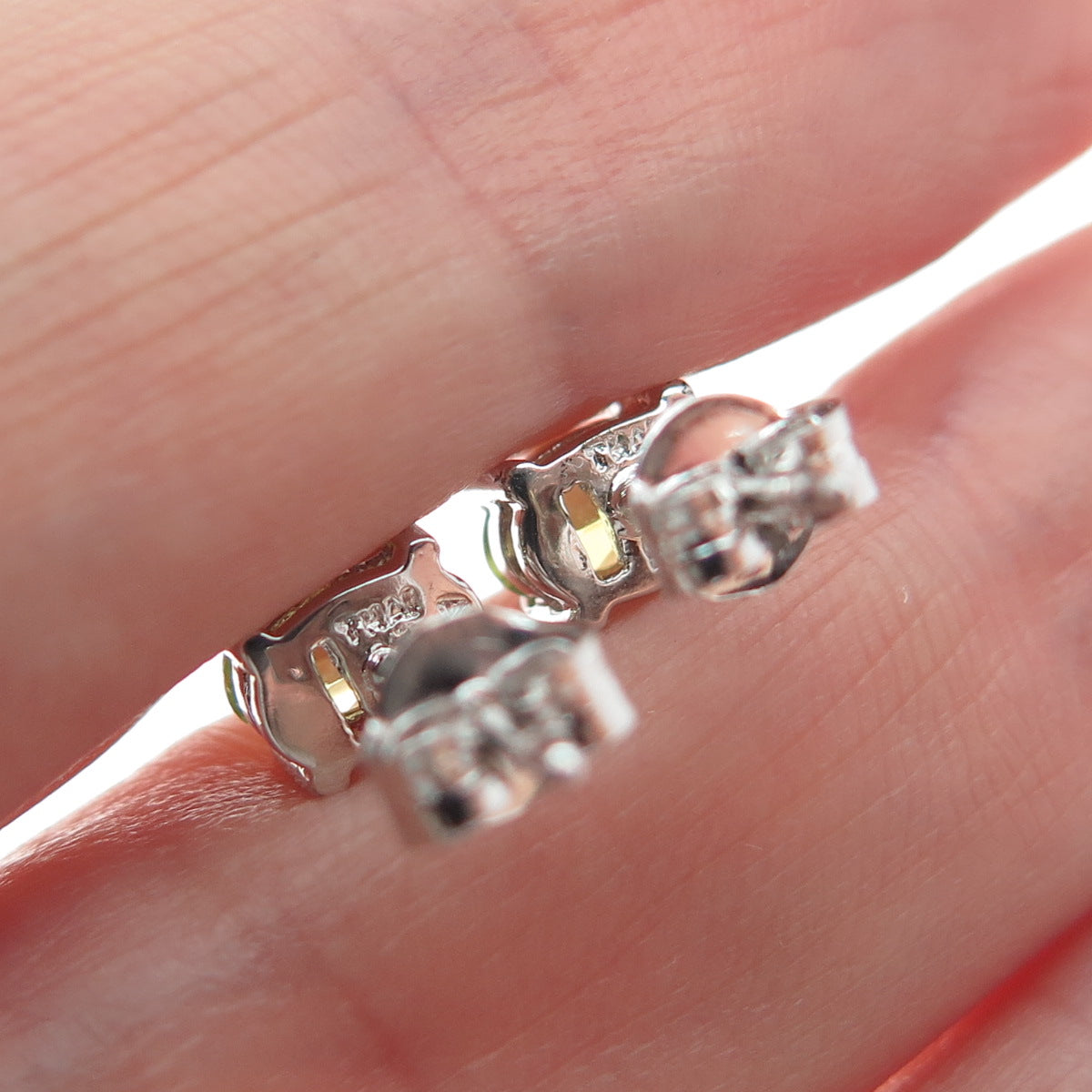 925 Sterling Silver Real Oval-Cut Peridot Stud Earrings