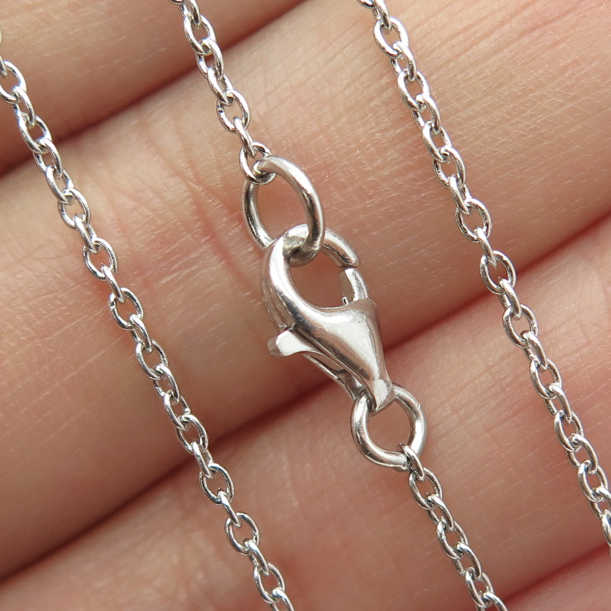 925 Sterling Silver Real Round-Cut Diamond Loving Heart Chain Necklace 16-18"