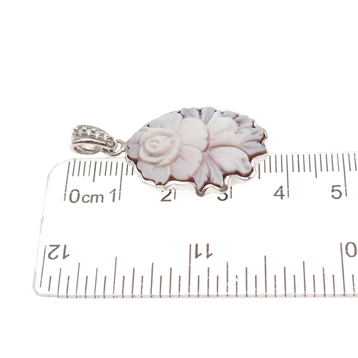 925 Sterling Silver Vintage Italy Real MOP & C Z Floral Cameo Charm Pendant