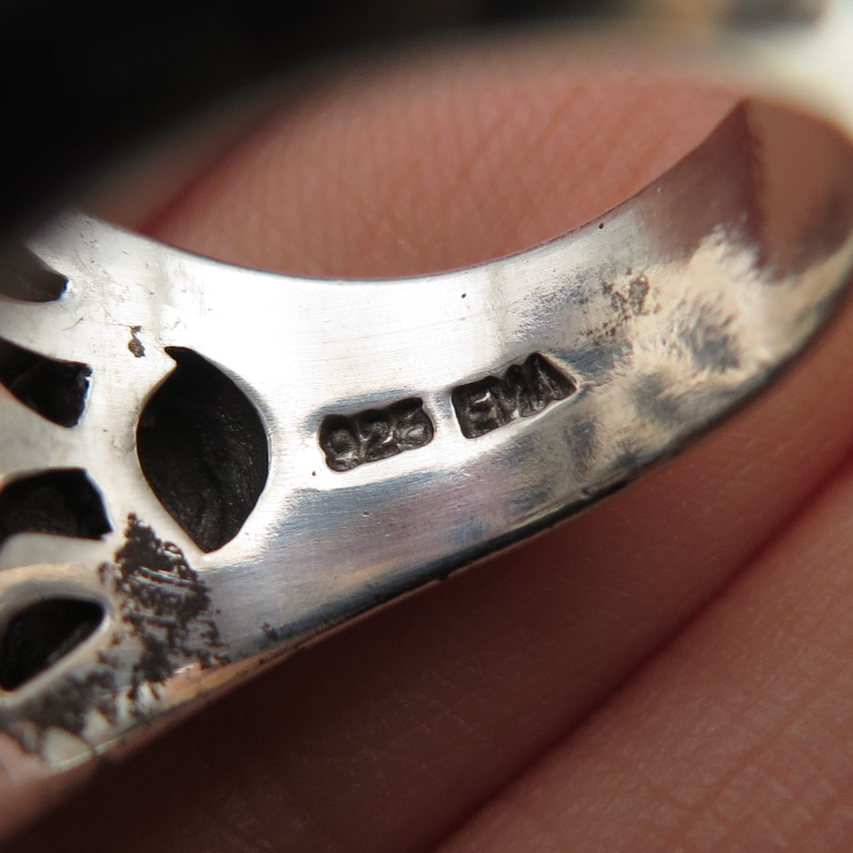 925 Sterling Silver Vintage EMA Real Black Onyx Ring Size 7.5