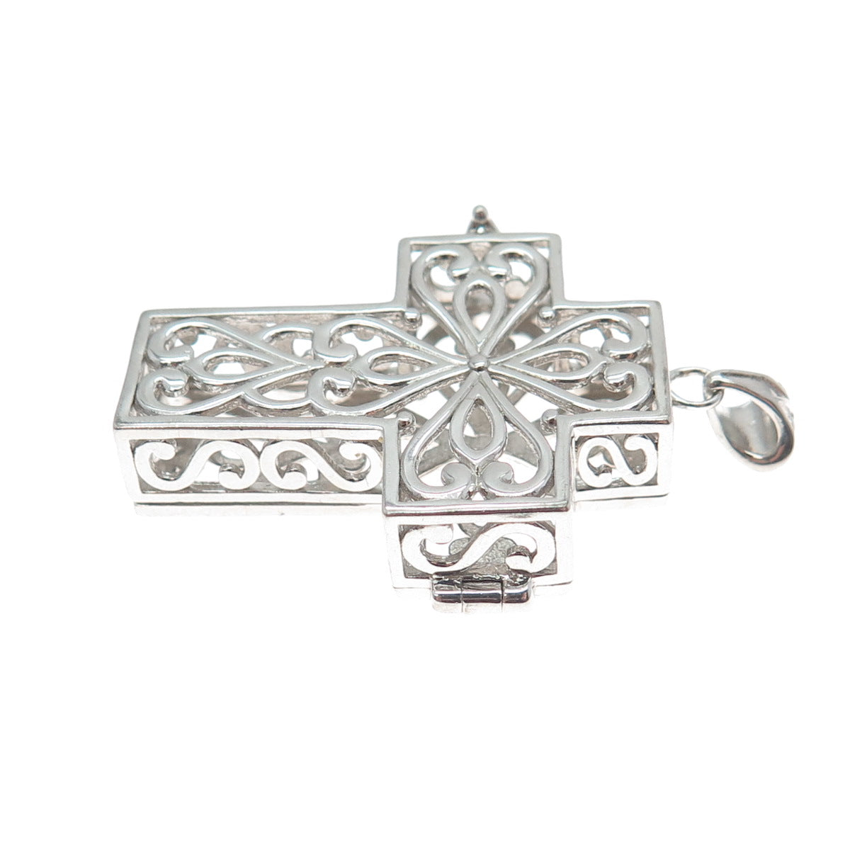925 Sterling Silver Vintage Heart Ornate Cross Locket Pendant