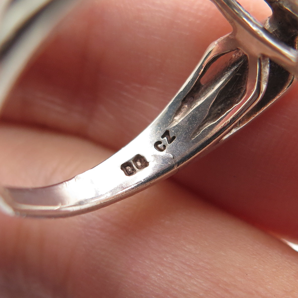 925 Sterling Silver Vintage Emerald-Cut C Z Engagement Ring Size 7