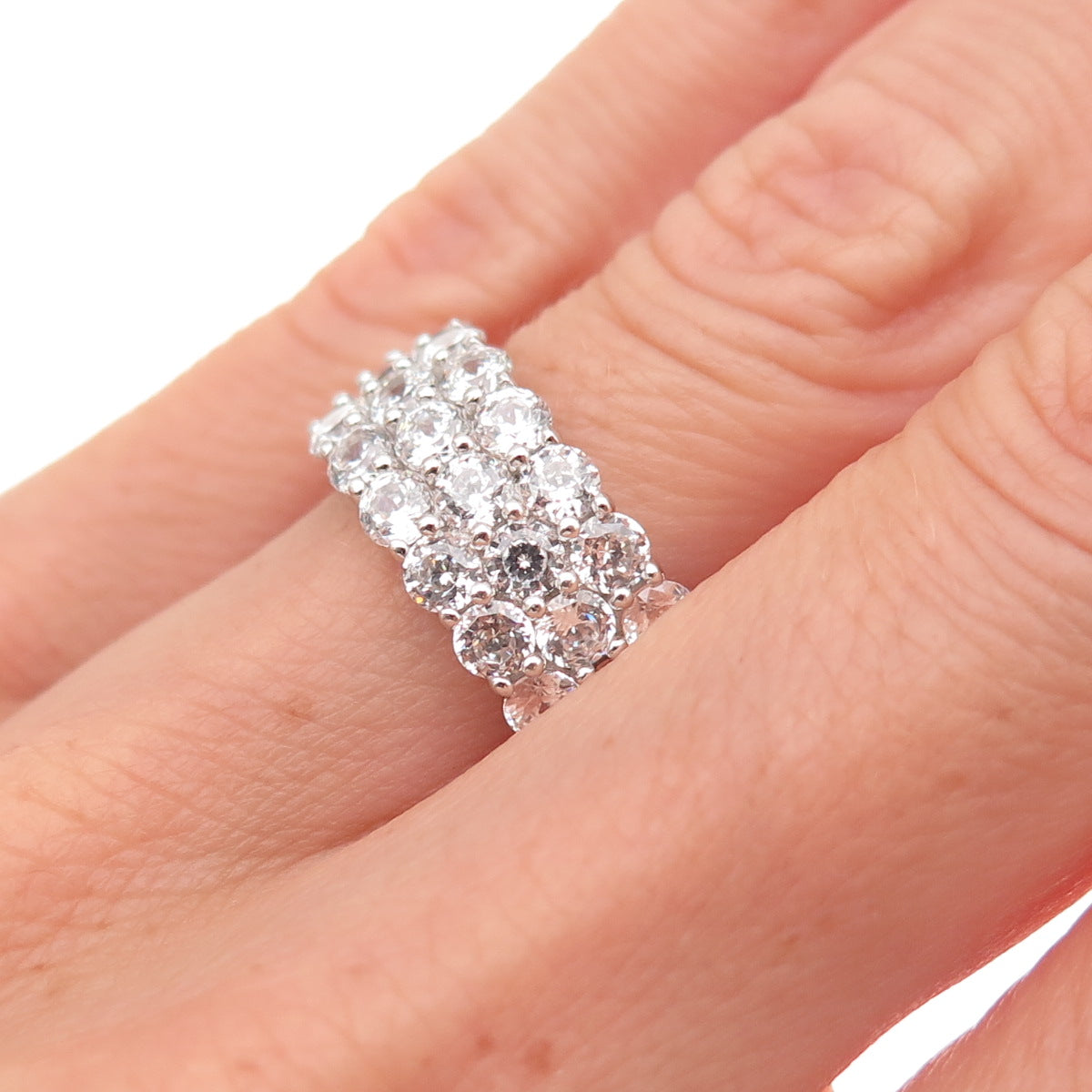 925 Sterling Silver Round-Cut C Z Ring Size 6.25