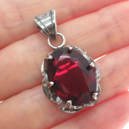 925 Sterling Silver Vintage Oval-Cut Red C Z Gemstone Oxidized Pendant