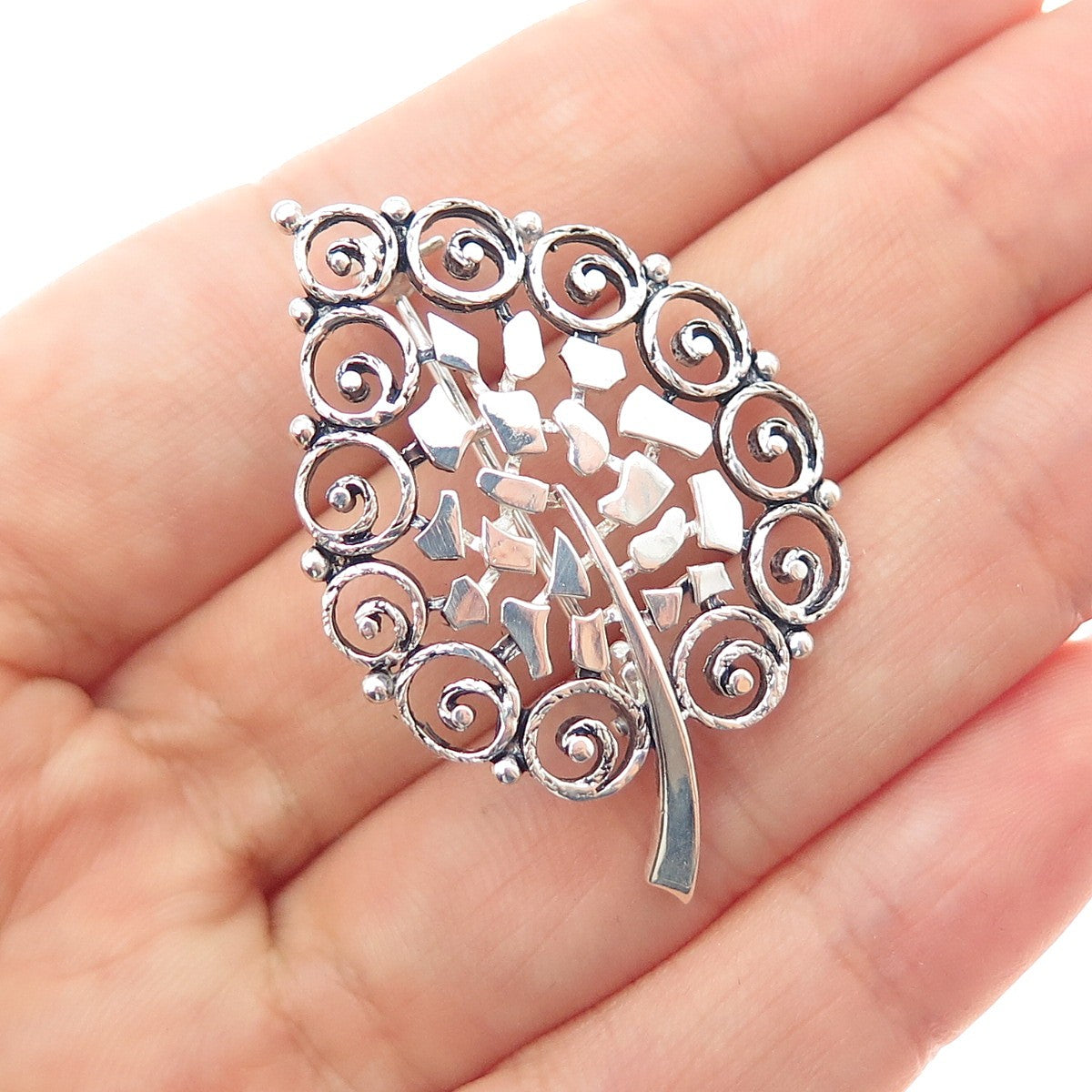 925 Sterling Silver Antique Germany Swirl Floral Leaf Oxidized Pin Brooch