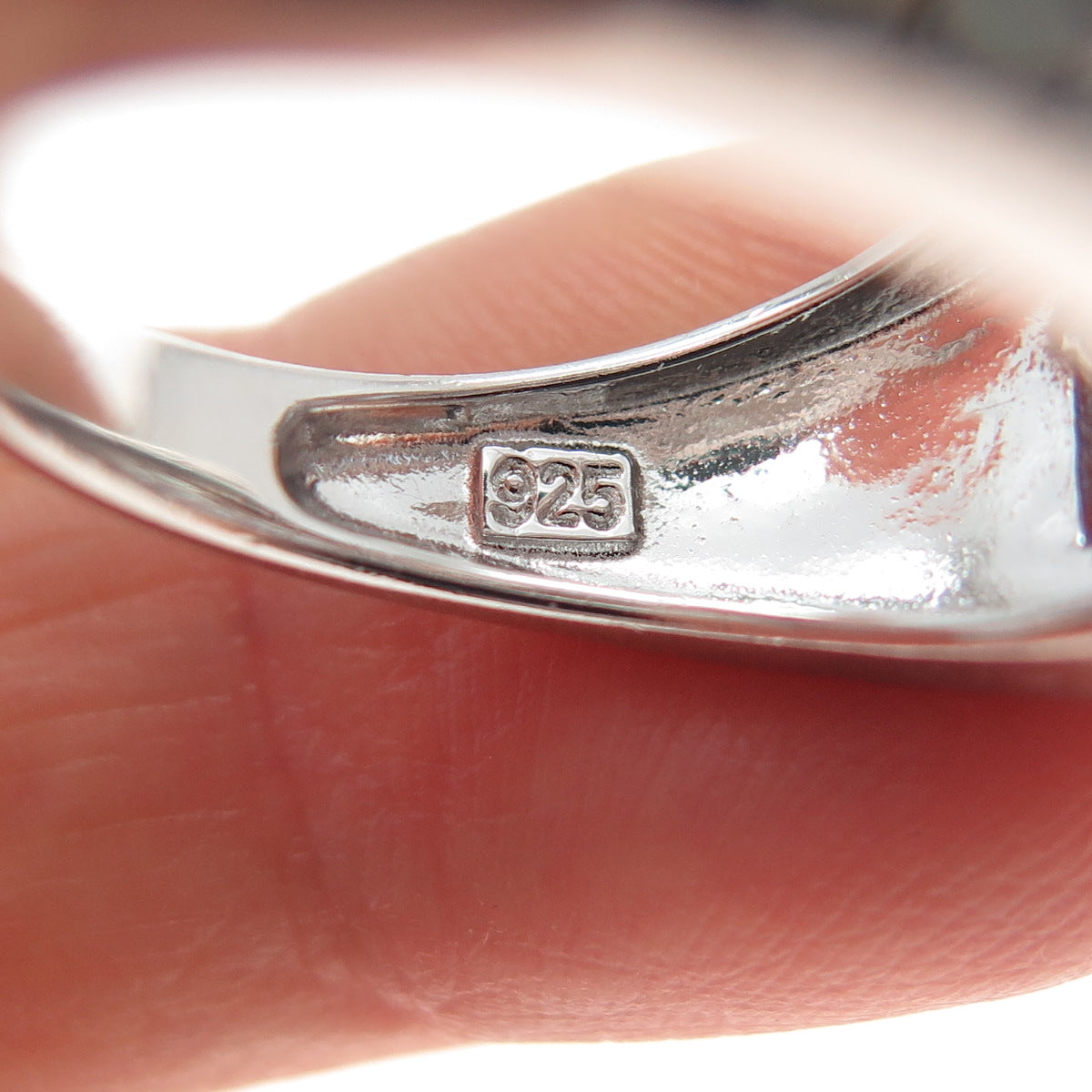 KEY STAR 925 Sterling Silver Heart & Round-Cut Blue White C Z Ring Size 6.25