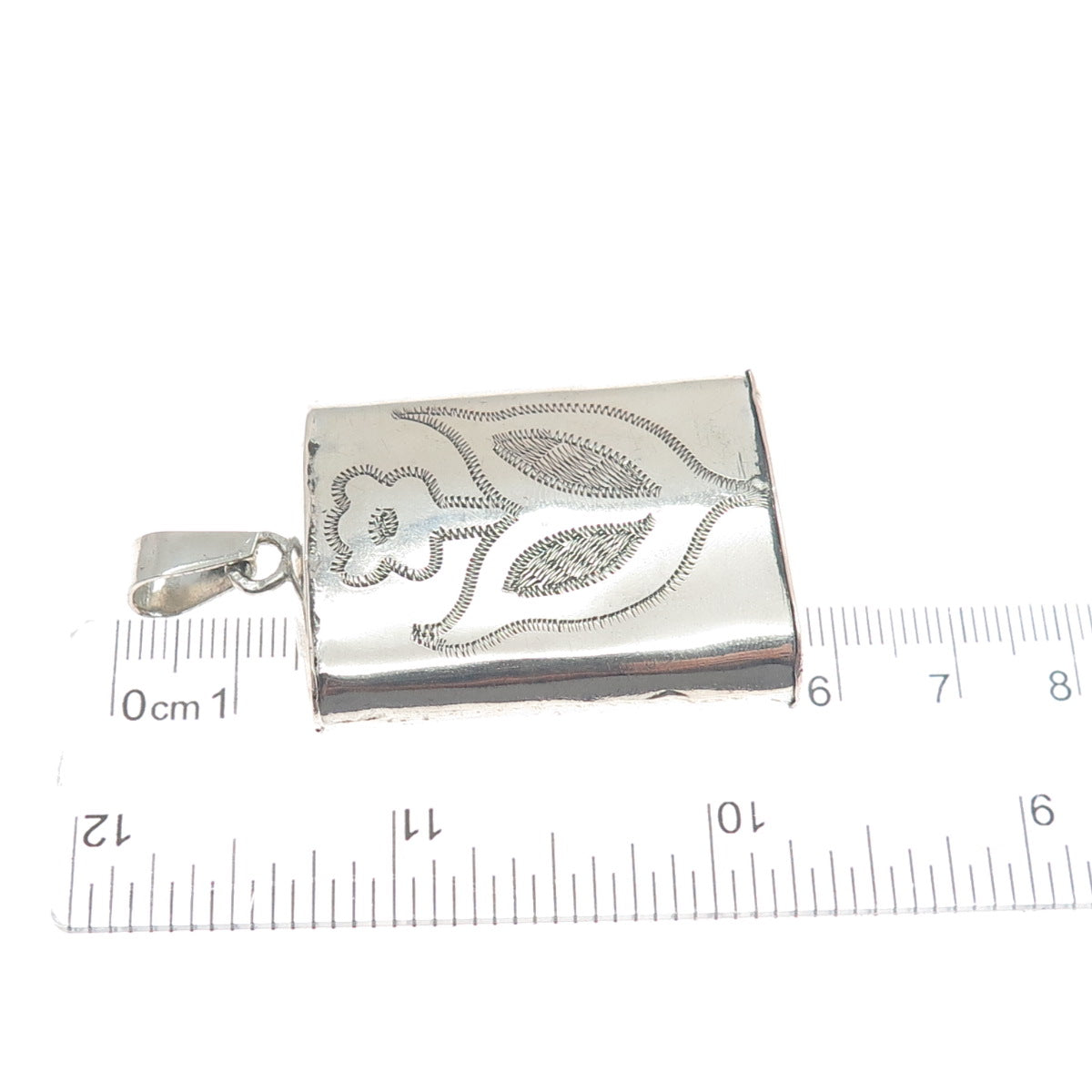 925 Sterling Silver Antique Art Deco Engraved Satin Flower Pendant
