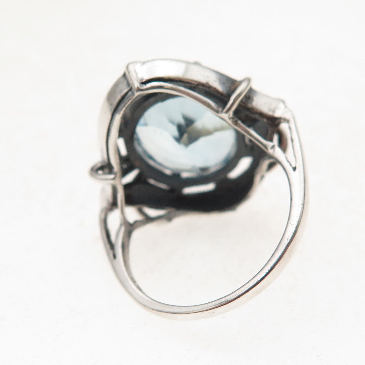 925 Sterling Silver Vintage Real Blue Topaz Modernist Oxidized Ring Size 7.5