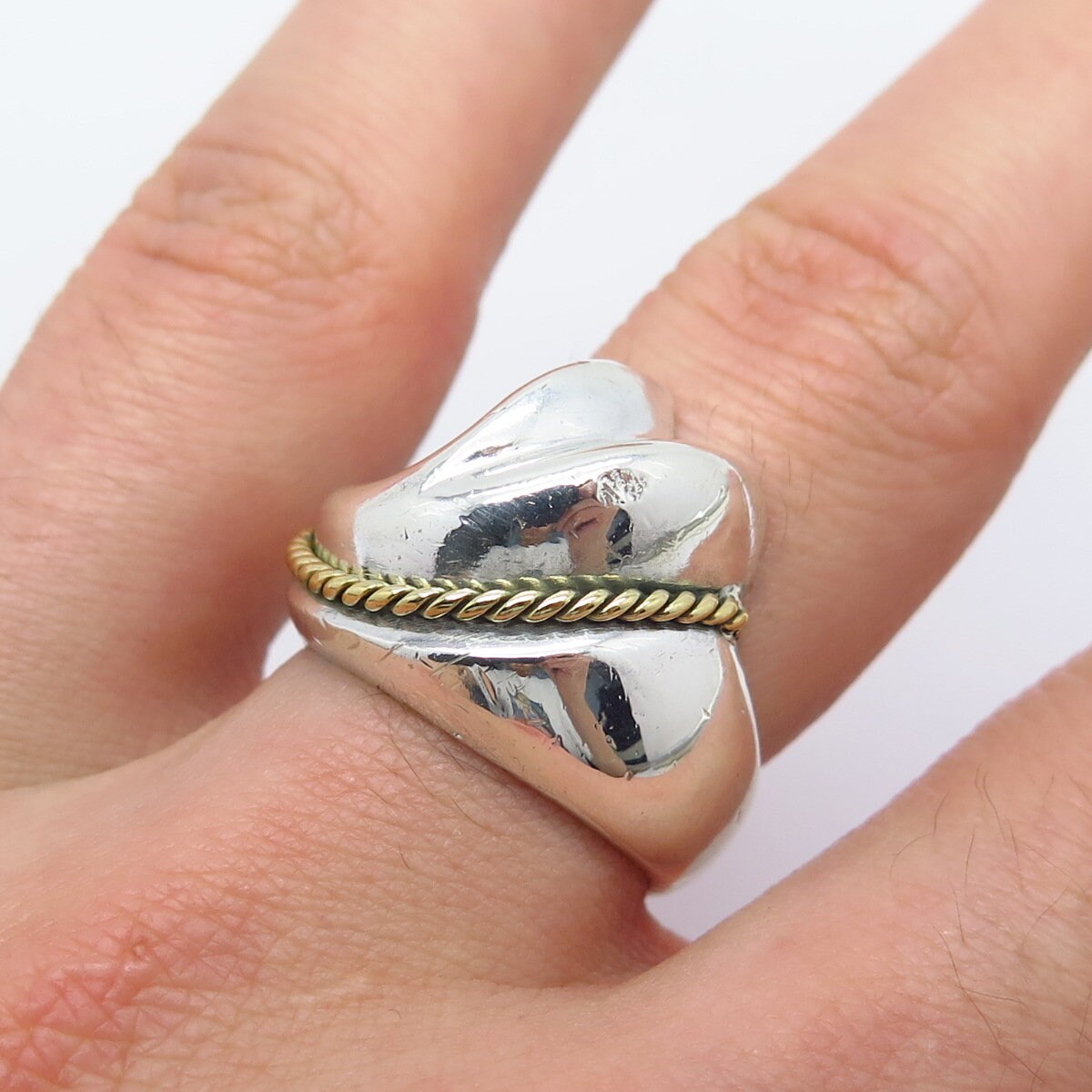 925 Sterling Silver 2-Tone Vintage Ribbed Twisted Ring Size 8.25
