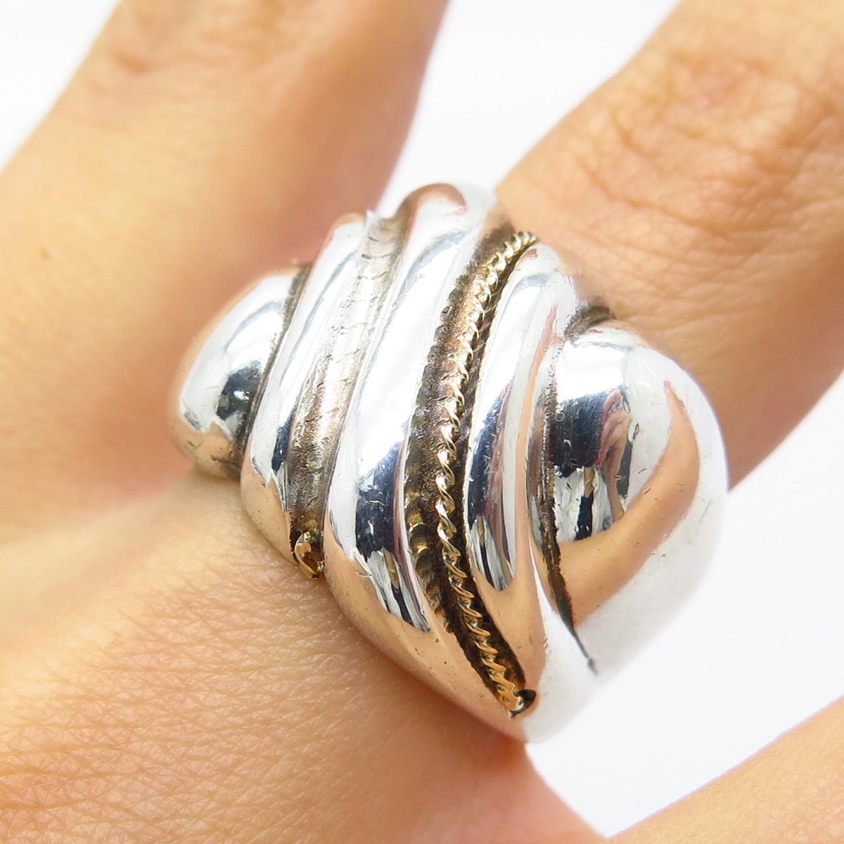 925 Sterling Silver / 14K Gold Vintage Ribbed Wide Ring Size 8.5
