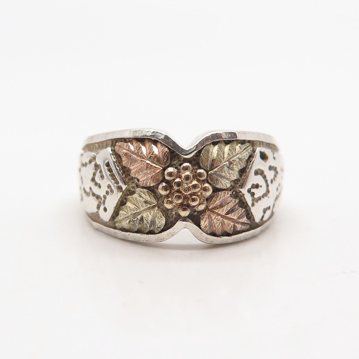 925 Sterling Silver / 12K Gold Vintage Leaf & Berries Ring Size 6