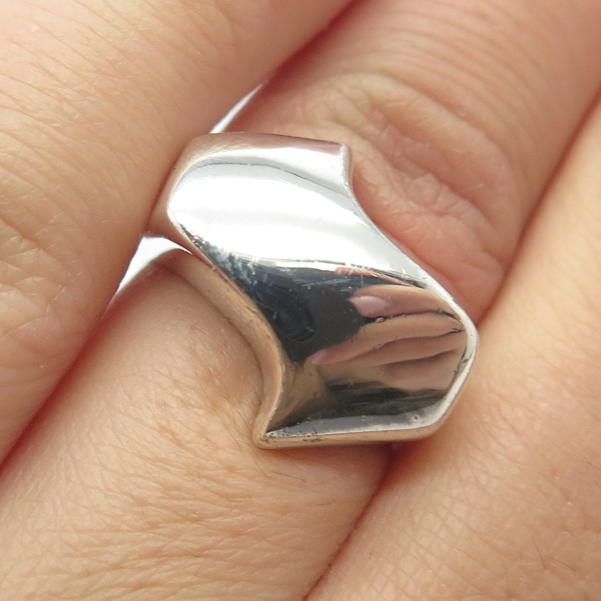 925 Sterling Silver Vintage Abstract Ring Size 5.25