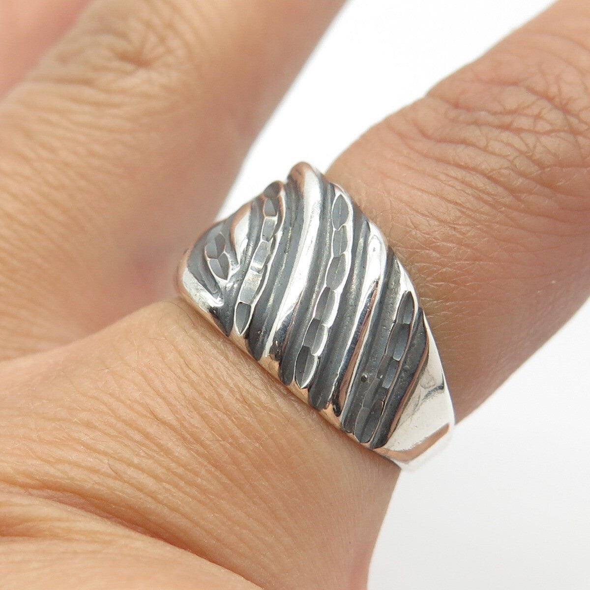 925 Sterling Silver Vintage Modernist Ring Size 6.75