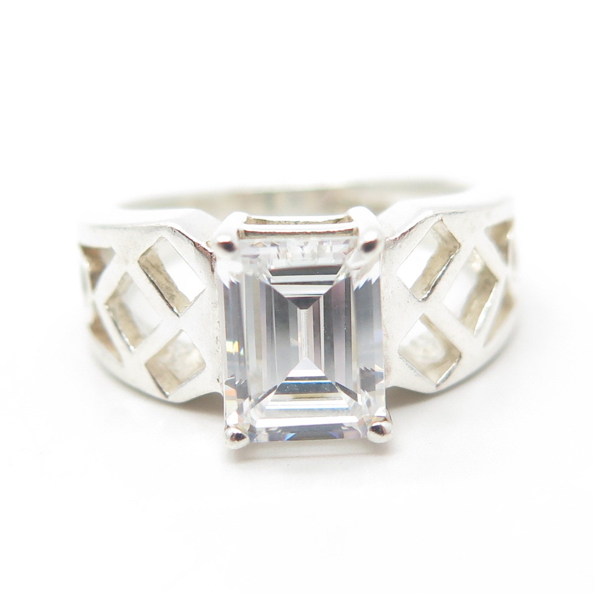 925 Sterling Silver Emerald-Cut Shaped C Z Cage Ring Size 6.25