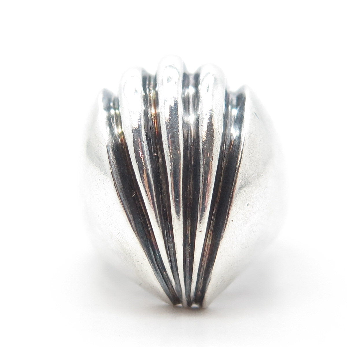 925 Sterling Silver Vintage Ribbed Domed Ring Size 6
