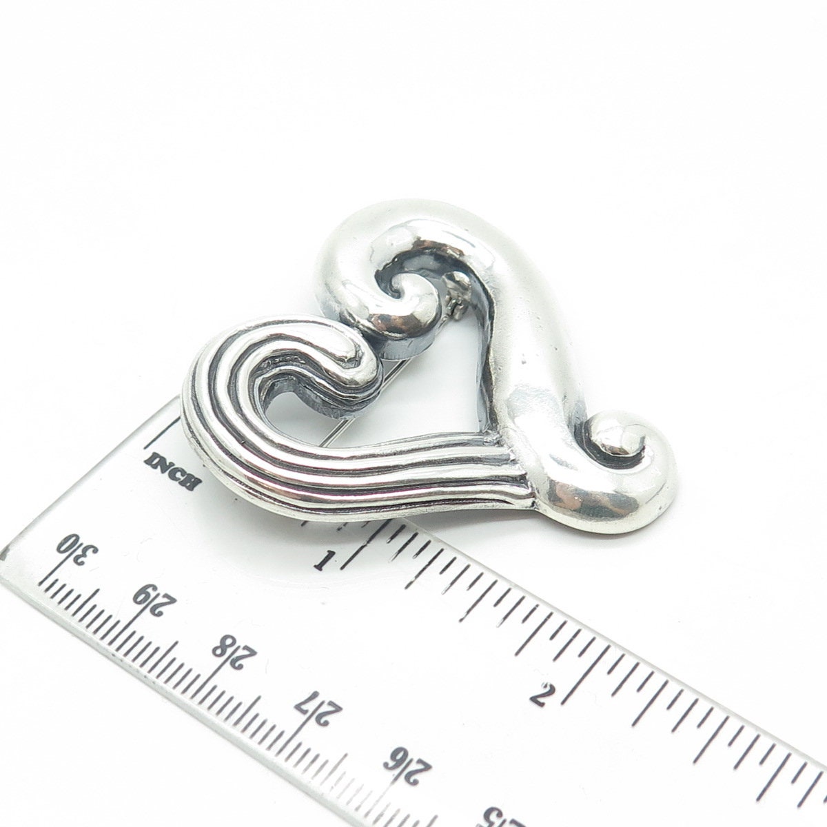 925 Sterling Silver Vintage Modernist Heart Oxidized Pin Brooch