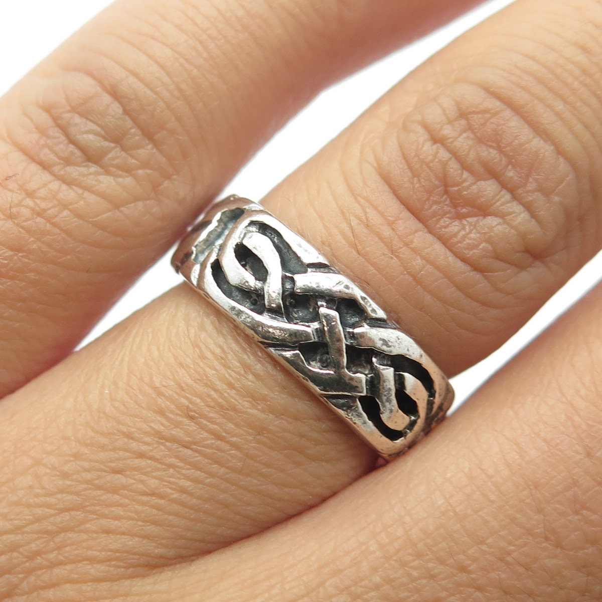 925 Sterling Silver Vintage Celtic Knot Band Ring Size 6