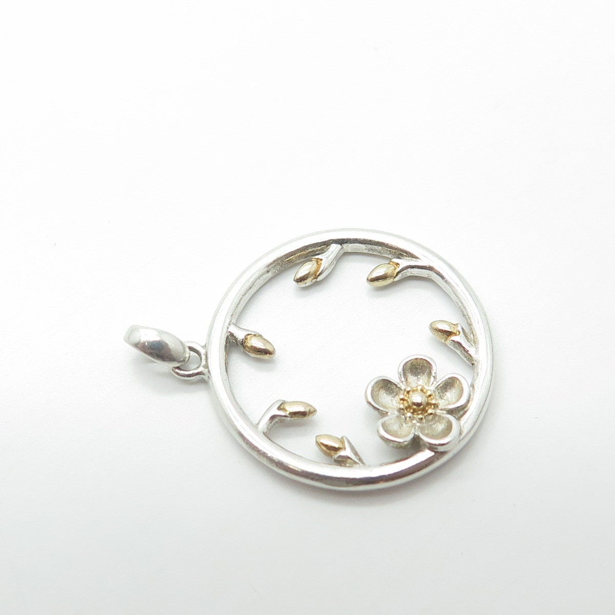 925 Sterling Silver 2-Tone Floral Circle Pendant