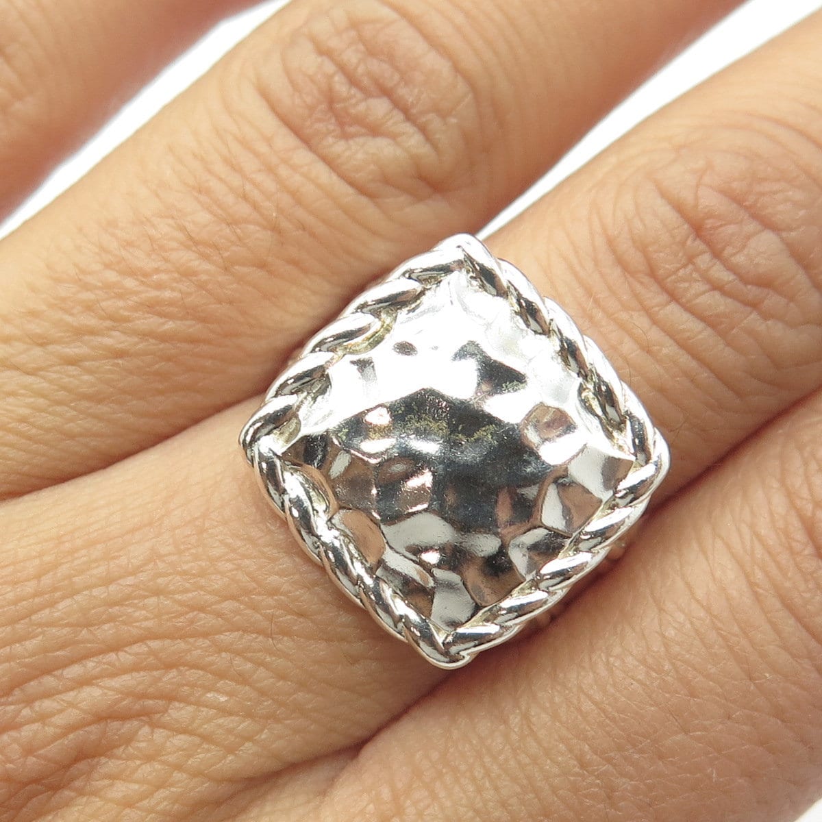 CHAPAL ZENRAY 925 Sterling Silver Vintage Hammered Finish Square Ring Size 7.25